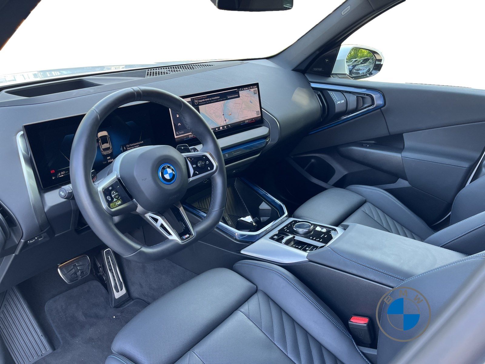 BMW X3 30e xDrive M Sport 21" AHK Pano Memory H/K
