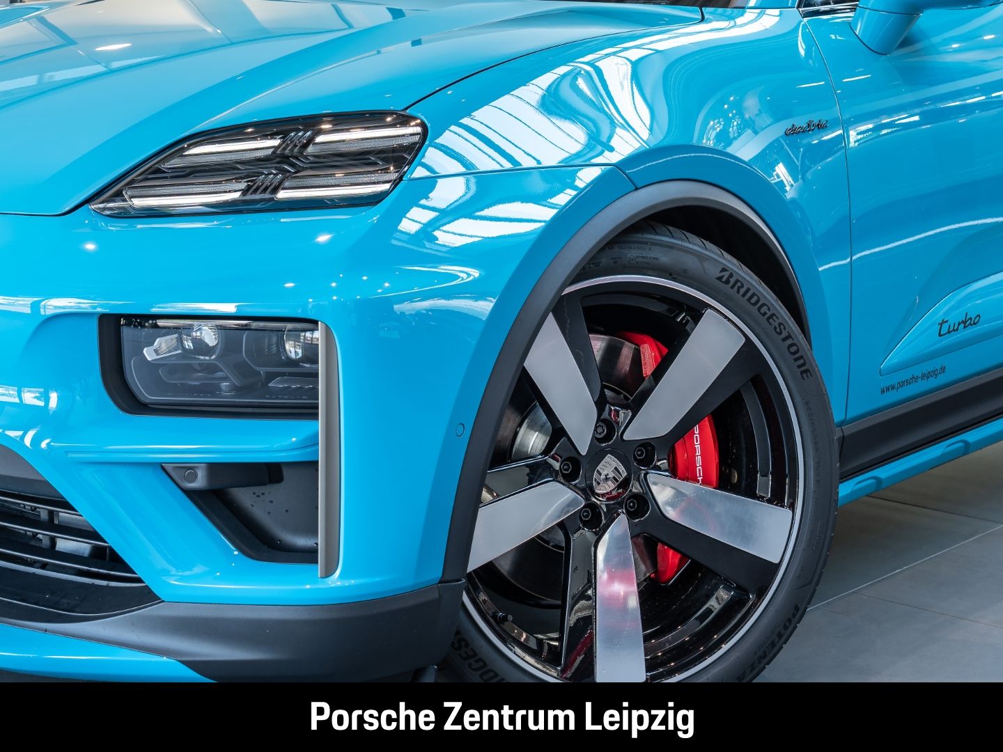 Porsche Macan Turbo FnW Miamiblau! Burmester AR-HeadUp