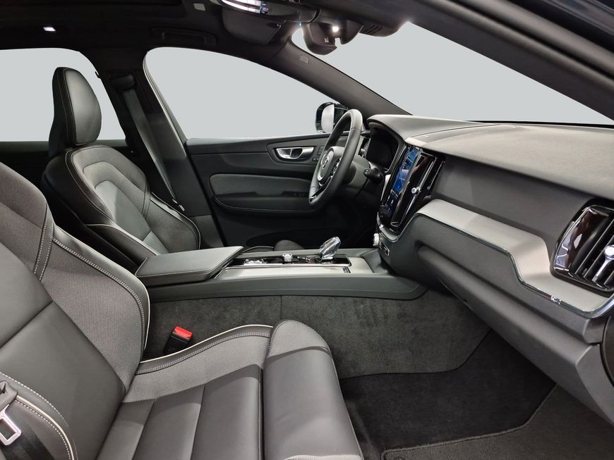 Volvo XC60 B4 D Plus Dark  Business*Sound H&K*360°View