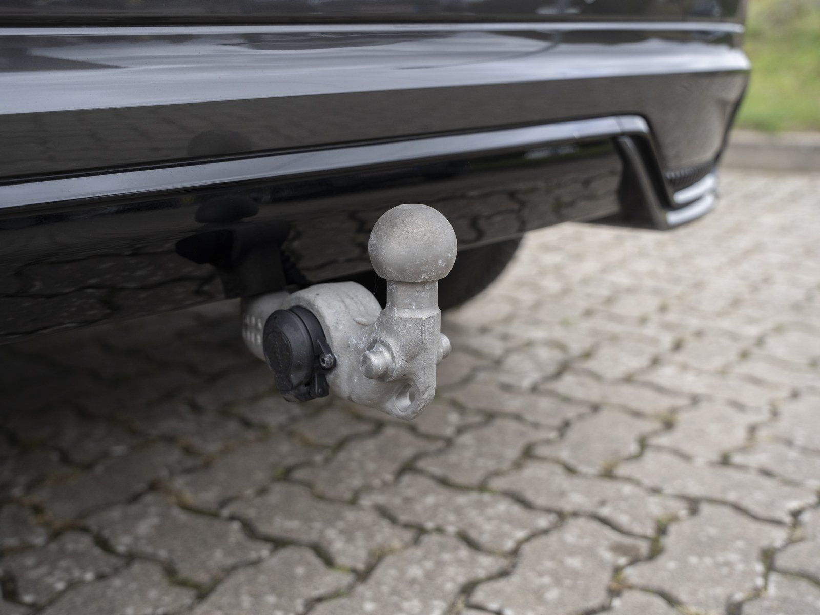 Volvo XC 60 B4 AWD Plus Dark