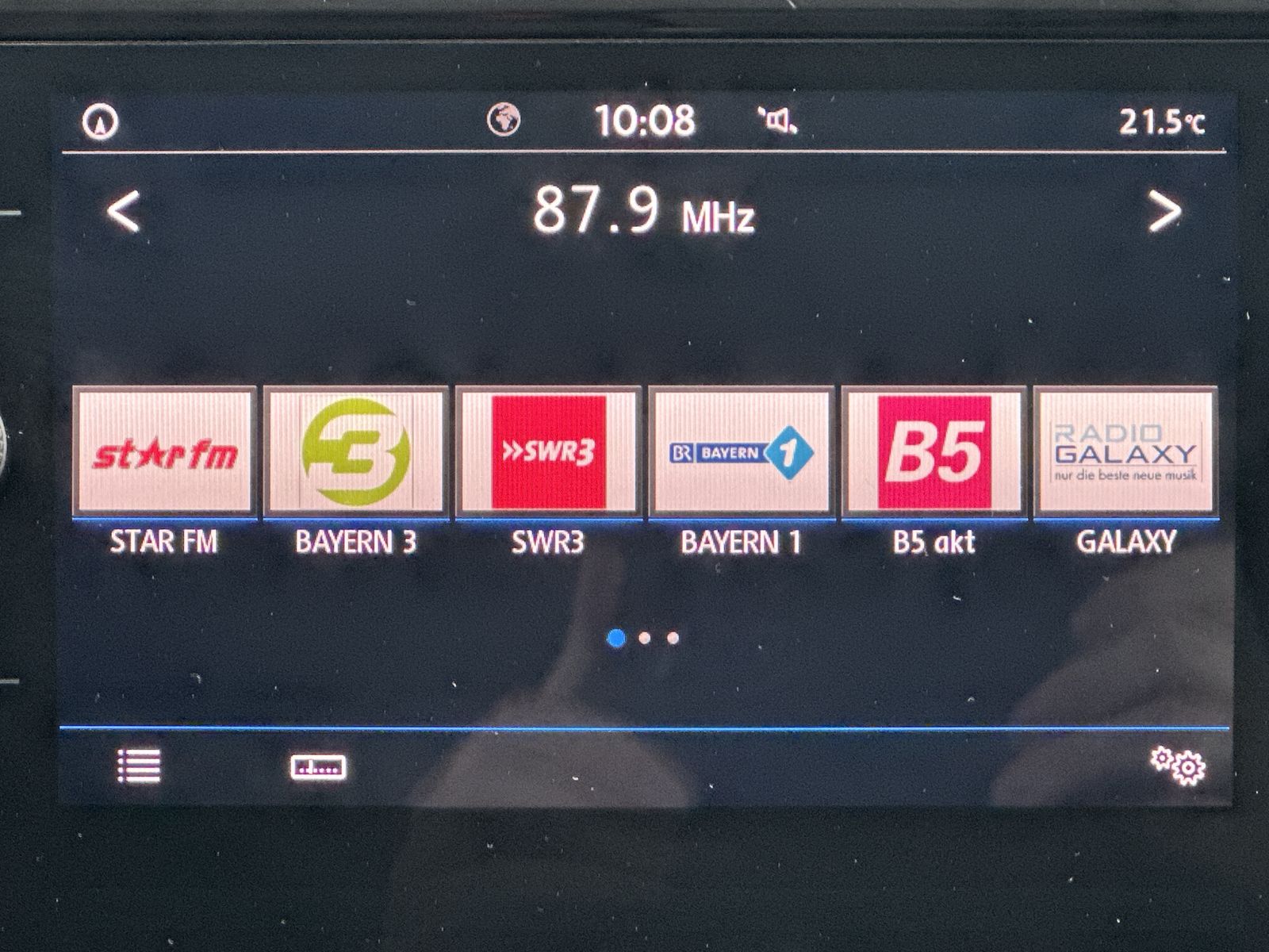 Volkswagen Golf Variant 2.0 TDI DSG United - Samsaru's Car Outlet