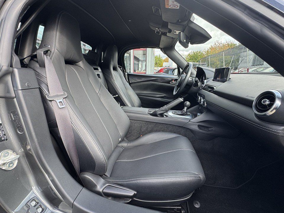 Mazda MX-5 2.0L SKYACTIV-G  184 6MT RWD Exclusive-line