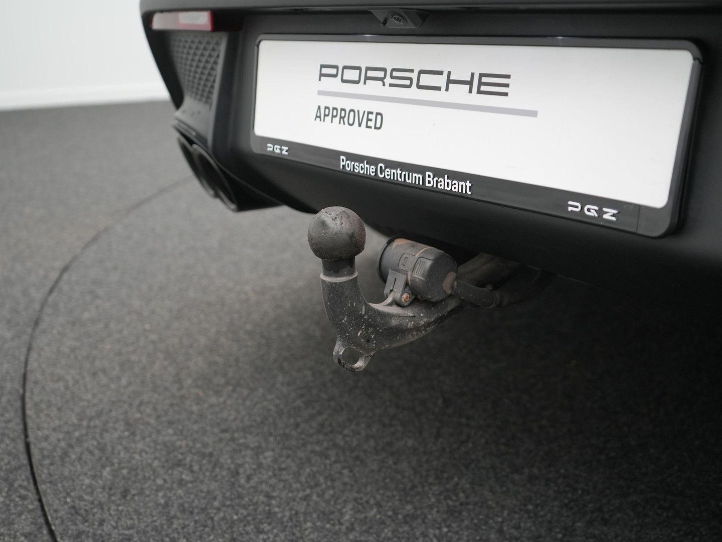 Porsche Macan T - Samsaru's Car Outlet