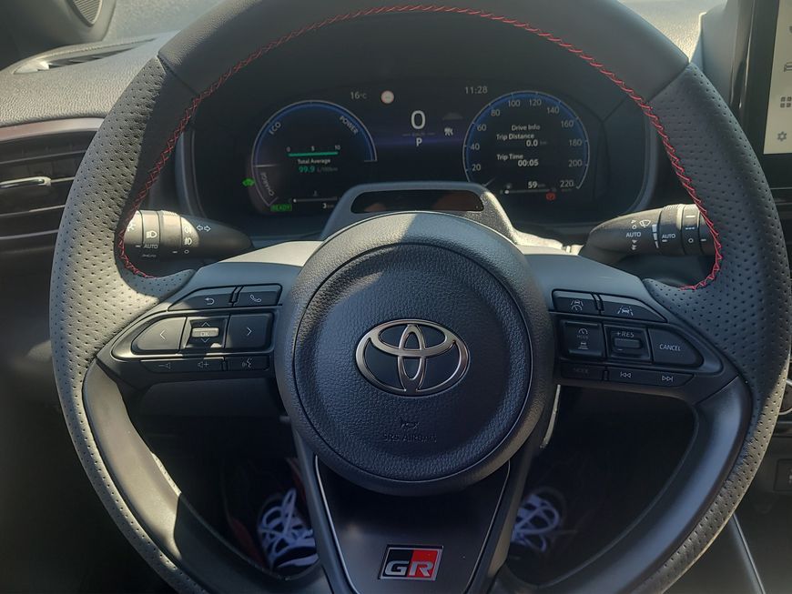Toyota Yaris Hybrid 1.5 VVT-i GR SPORT