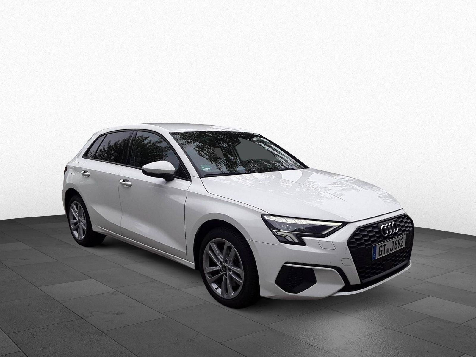 Audi A3 Sportback TFSI e 40 S tronic - Samsaru's Car Outlet