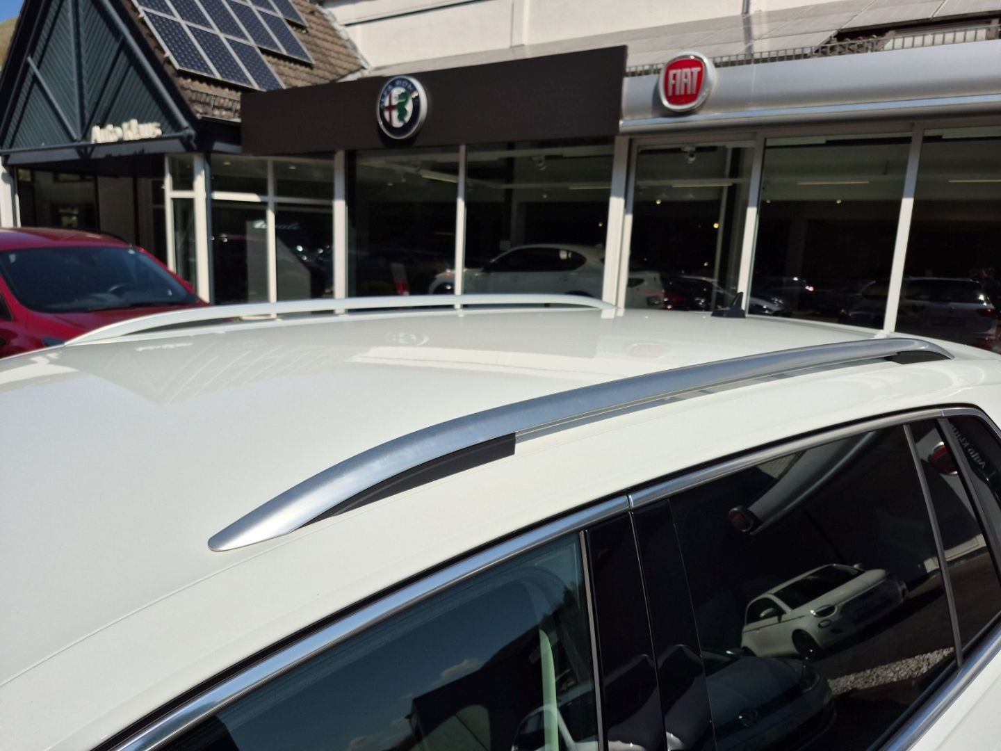 Volkswagen Tiguan 2.0 R-Line 4Motion - Samsaru's Car Outlet