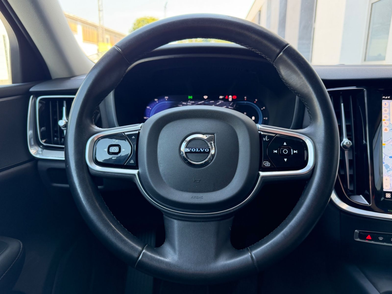 Volvo V60 CROSS COUNTRY PLUS AWD*ACC*PANO*LEDER*360*.