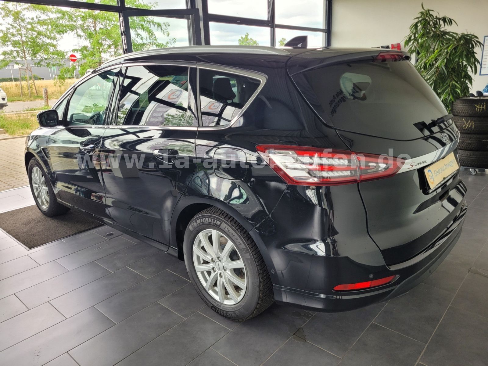 Ford S-Max FHEV Titanium m. Leder/ACC/LED/Kamera