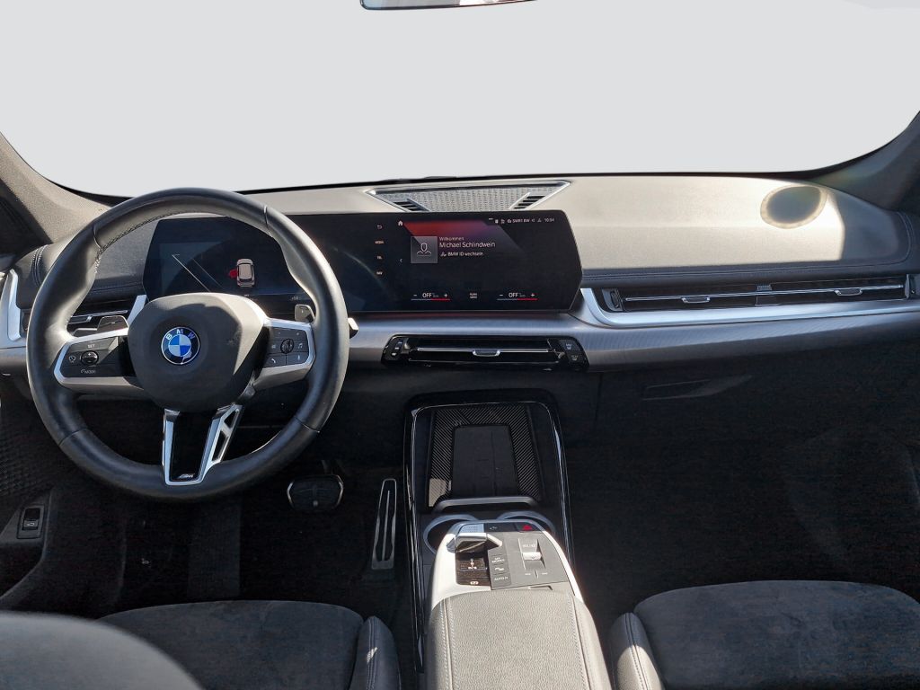 BMW X1 xDrive23i M Sportpaket - Samsaru's Car Outlet