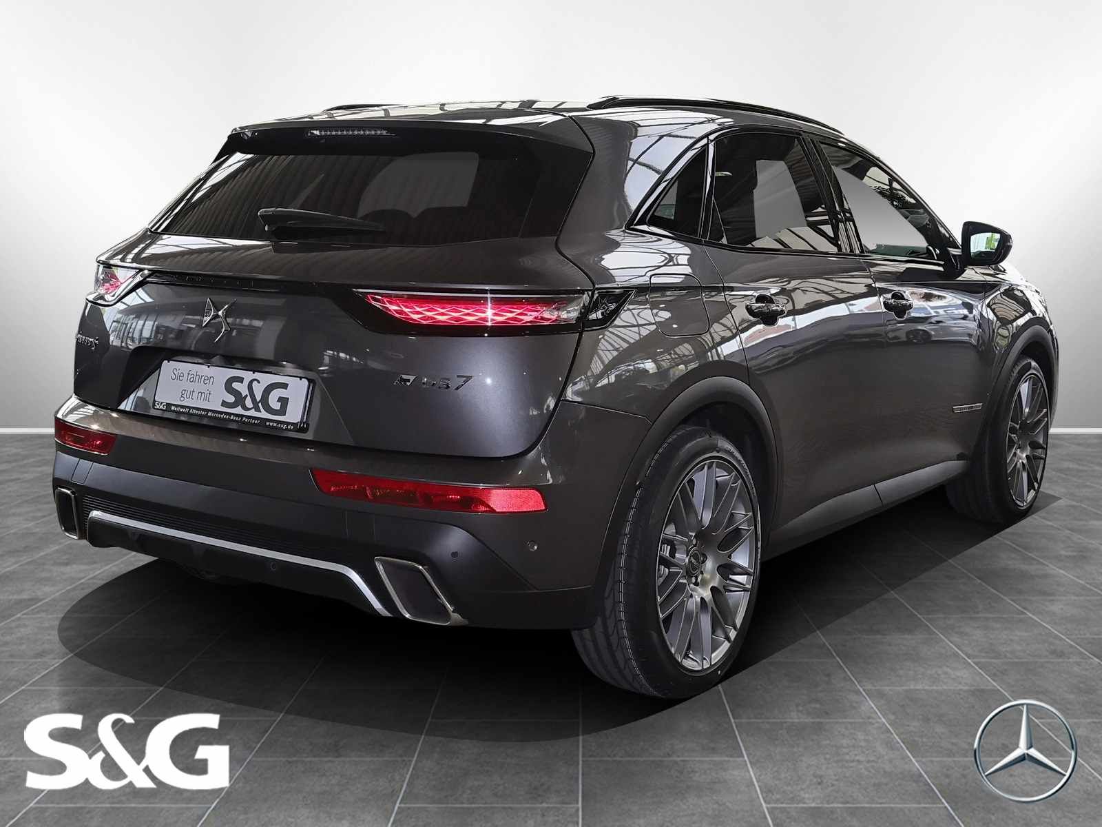 Citroën DS7 Crossback E-Tense 4x4 Louvre Pano+AHK+20"