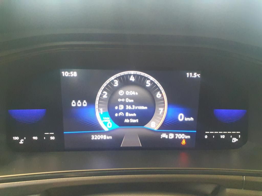 Volkswagen T-Roc 1.0 TSI - Samsaru's Car Outlet