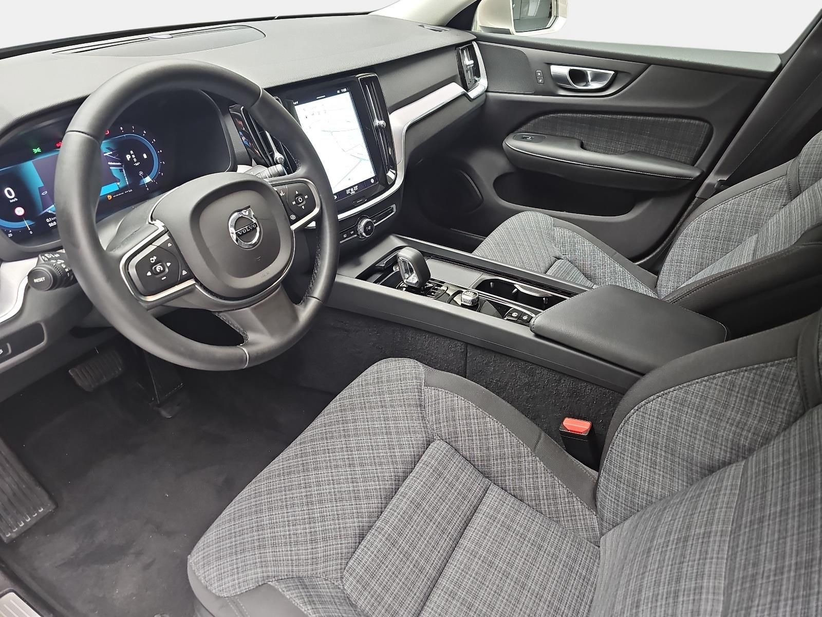Volvo S60 B4 AUTO. CORE NAVI LED GOOGLE KAMERA LM17