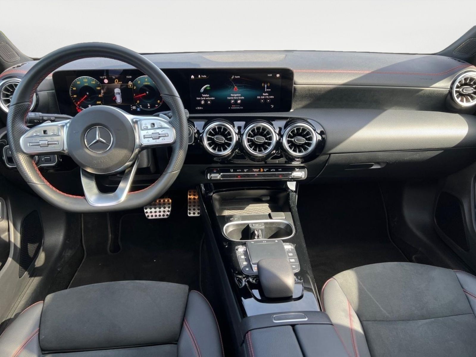 Mercedes-Benz CLA 250 4M AMG - Samsaru's Car Outlet