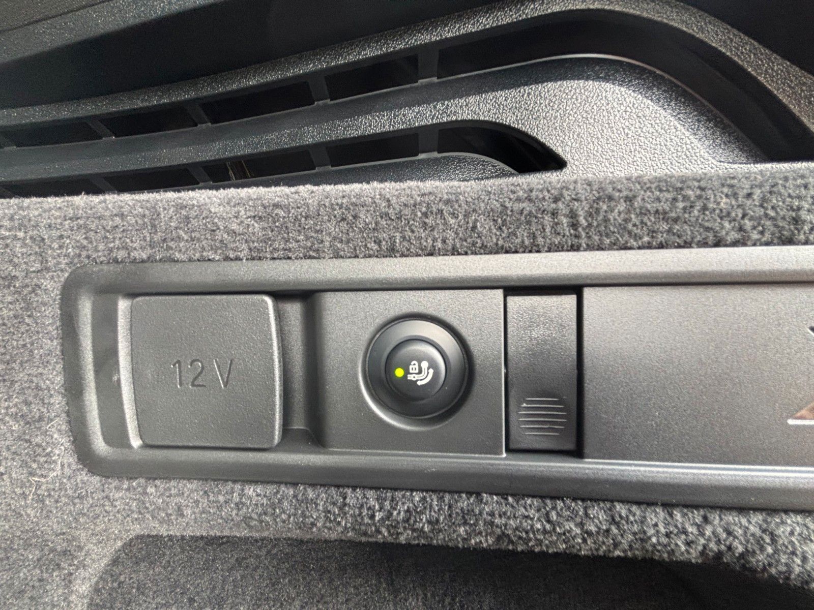 BMW X5 xDrive50e M-SportPro*22*AHK*H&K*Pano*Head Up*