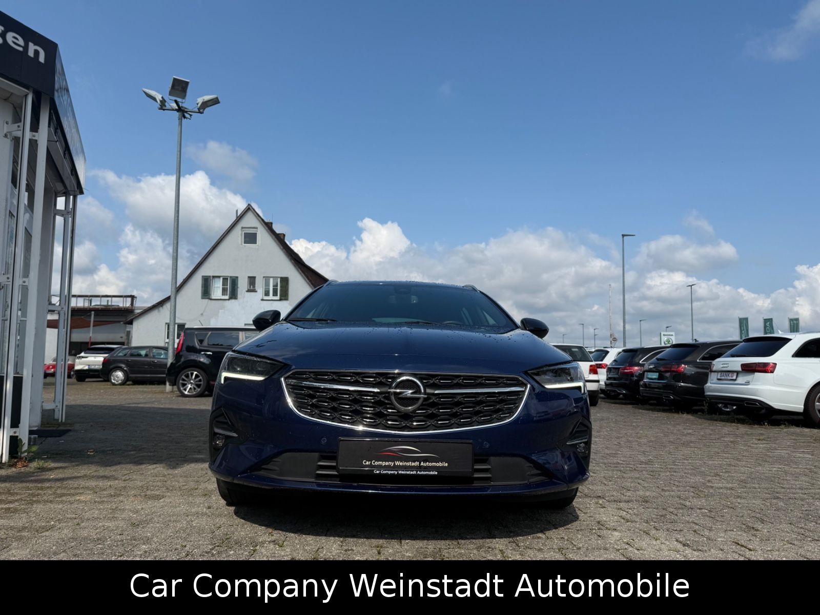 Opel Insignia B Sports Tourer Business Elegance - Samsaru's Car Outlet