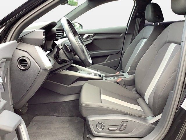 Audi A3 Sportback 30TFSI Advanced Scheinwerfer LED Te