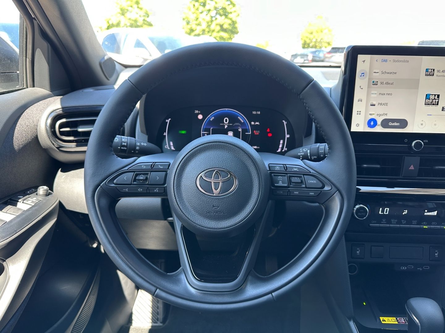 Toyota Yaris Cross 1,5 l 4x2 Hybrid Teamplayer*Safety,-