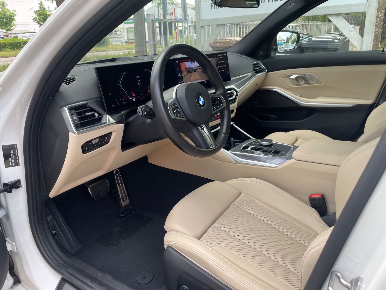 BMW 330 i xDri*MSport* Sit-Memory*Glass-Dach*Comfort