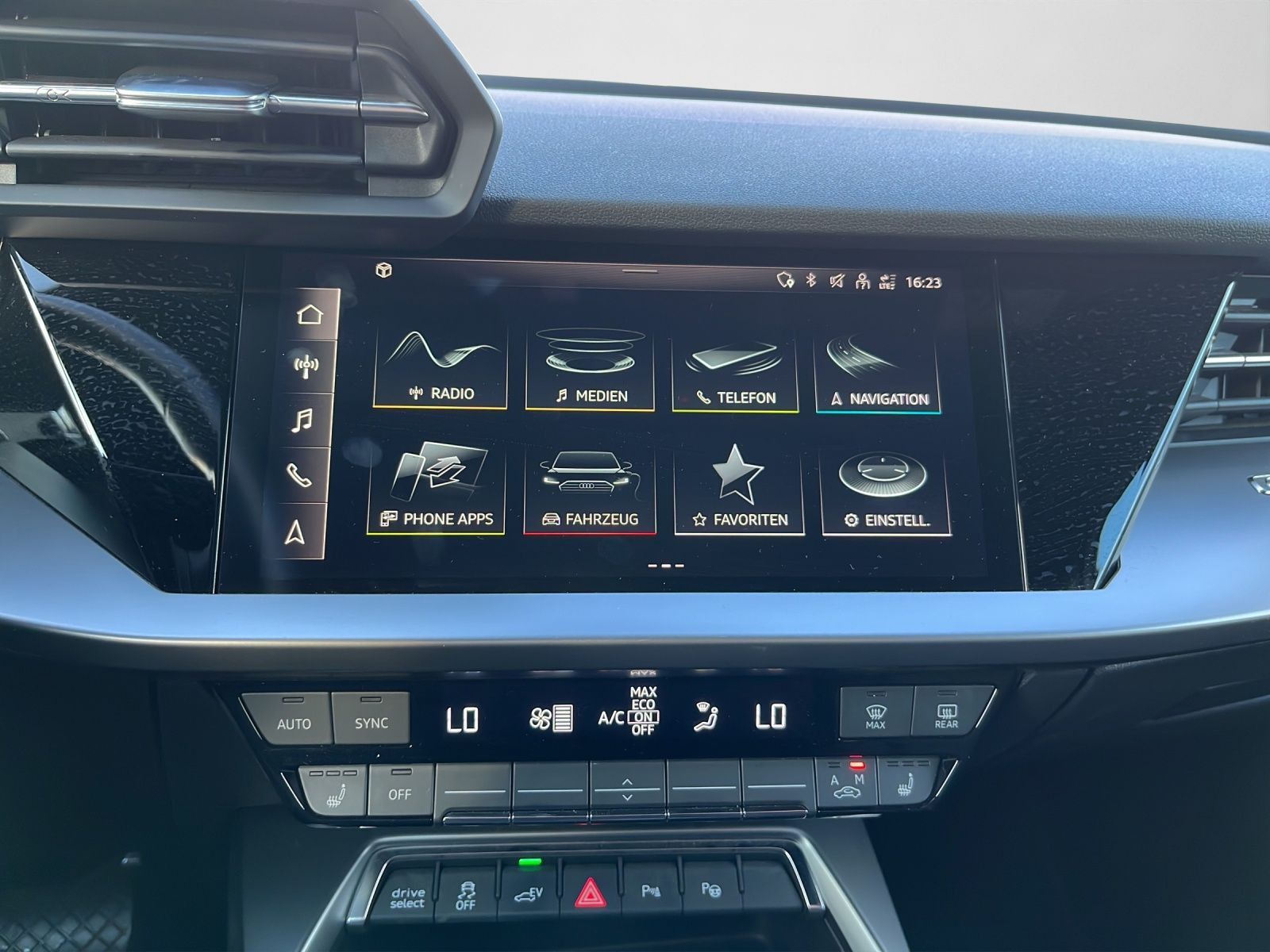 Audi A3 Sportback 40 TFSI e Advanced S tro. ACC/Navi/