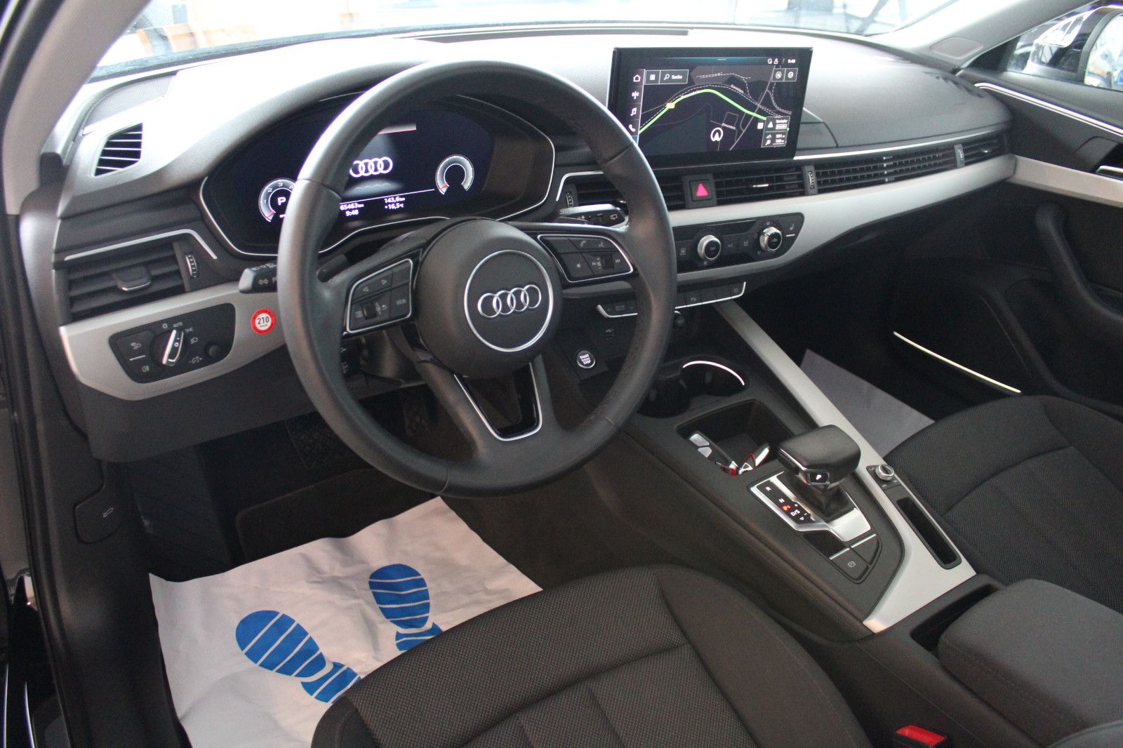 Audi A4 Avant 40 TDI S tronic - Samsaru's Car Outlet