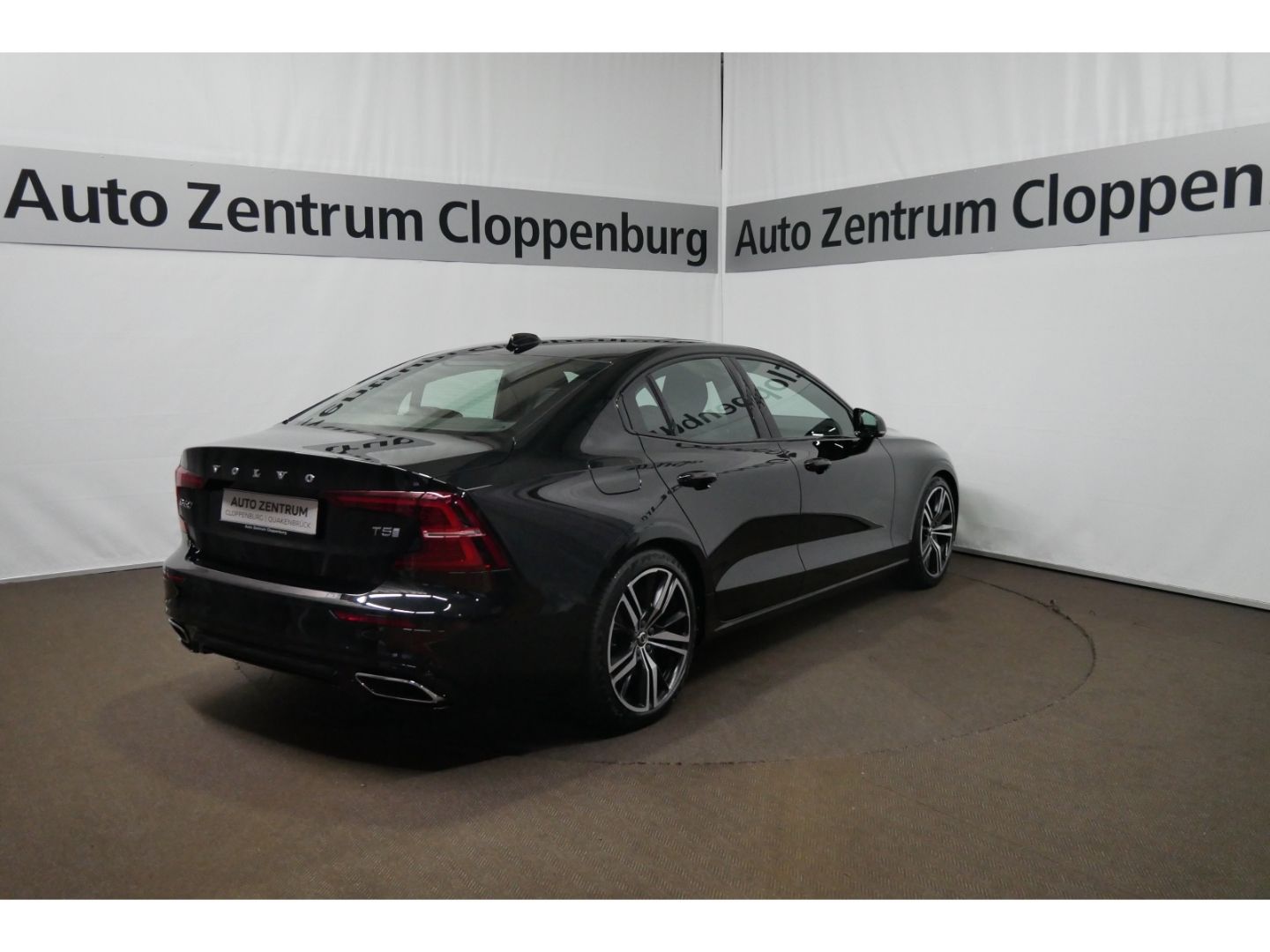Volvo S60 R Design T5 Panor+LED+Navi+Kamera+Leder+19''