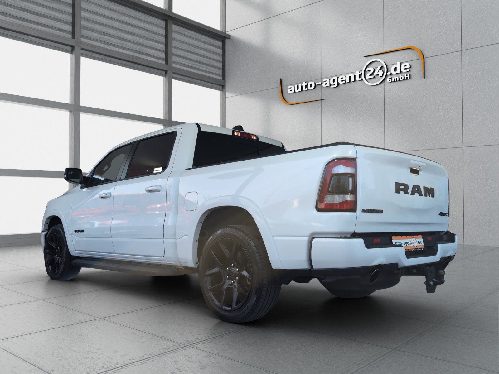 Dodge  1500 5.7 V8 HEMI Laie/1.Hd/LPG/AHK/Rollo