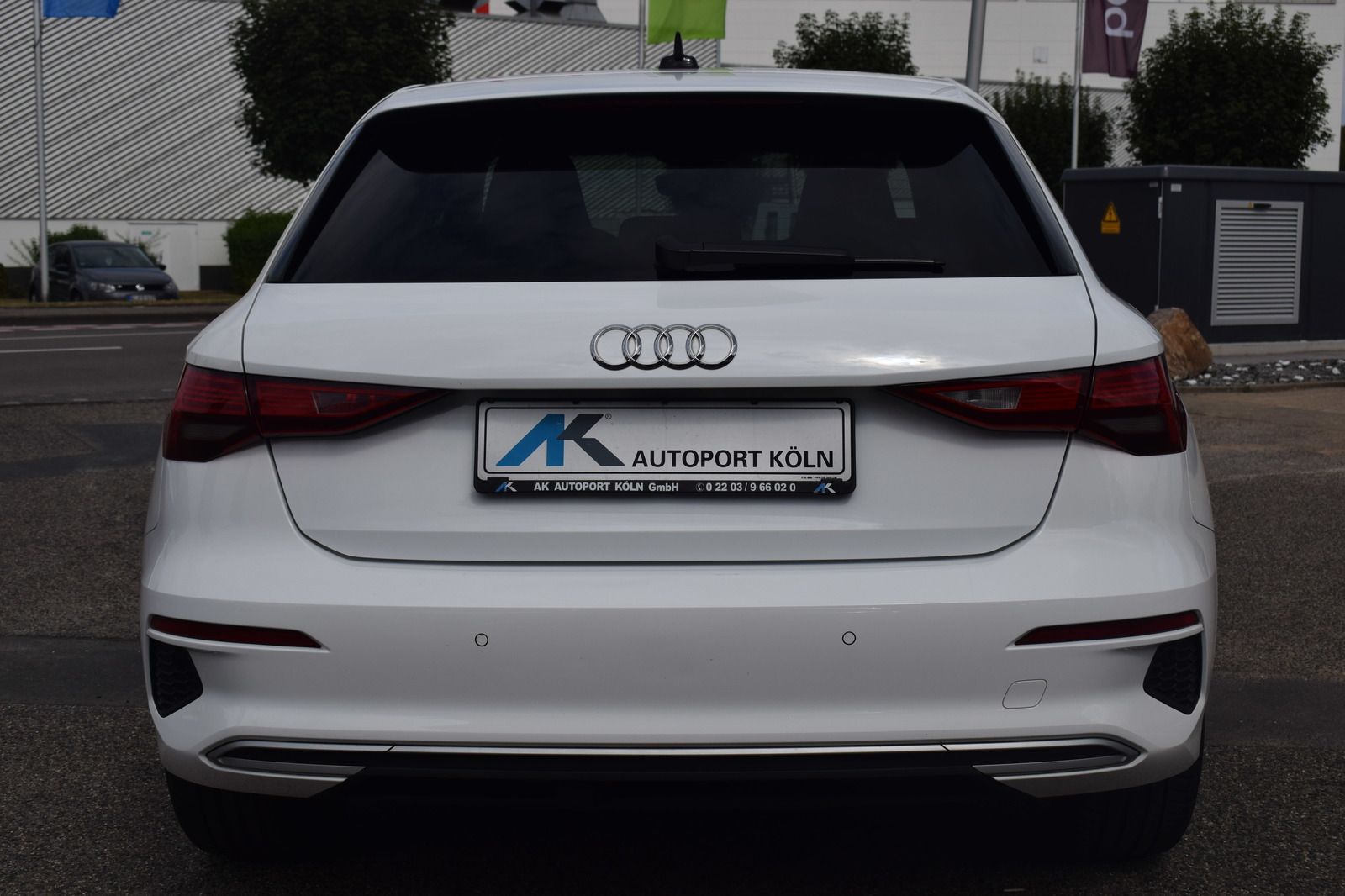 Audi A3 SportbackTDI Fahrschulwage/Automatik/AHK