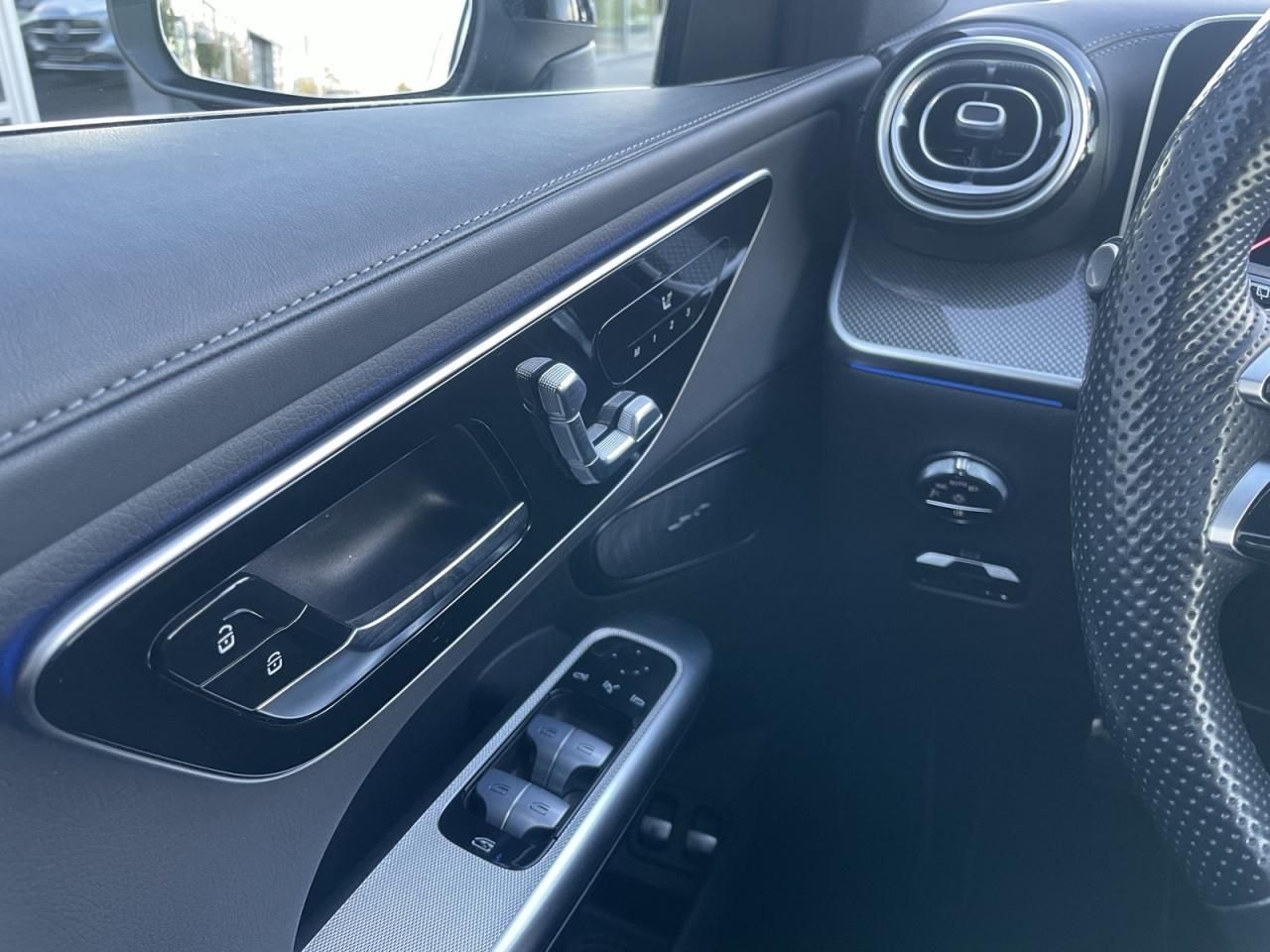 Mercedes-Benz GLC 300 e 4MATIC Pano SpurW LM S-Sitz ACC PDC