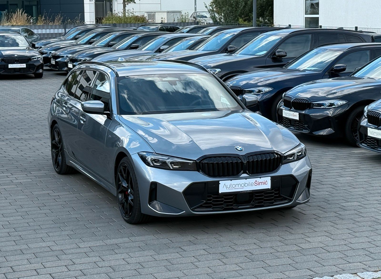 BMW 320d xD M Sport Pro HuD 360° h/k AHK 19"Alu
