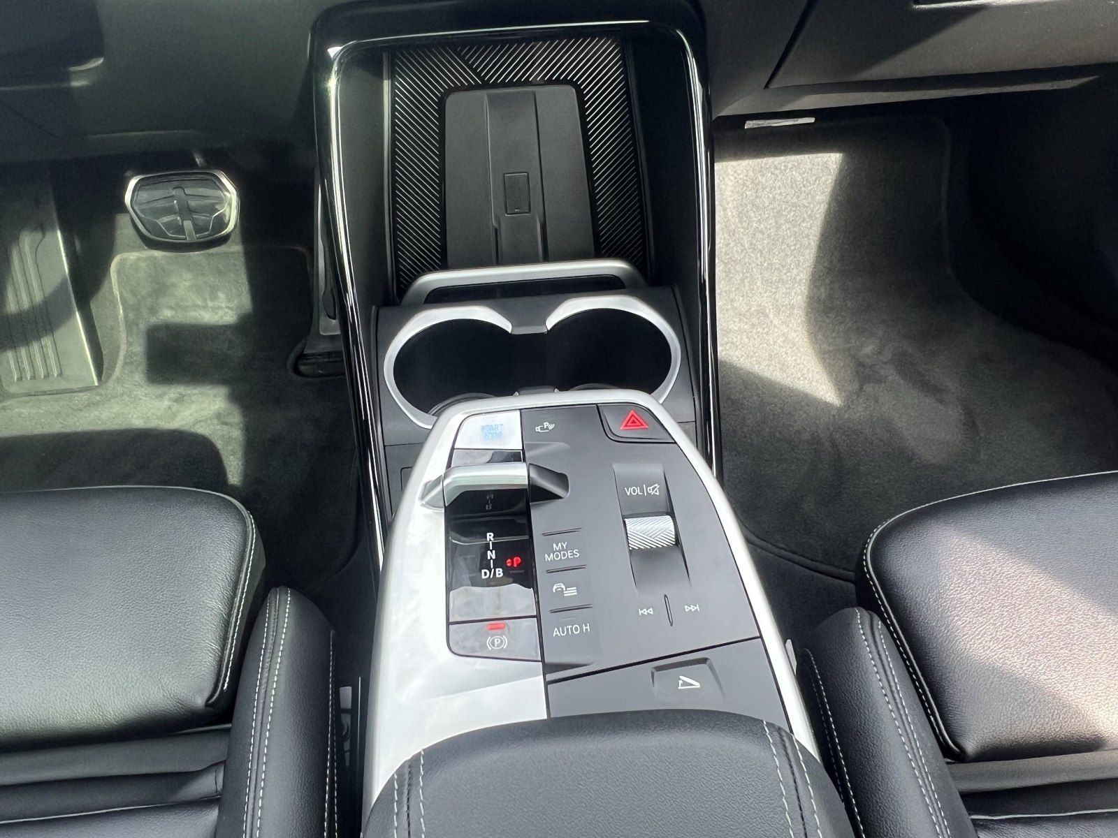 BMW iX2 eDrive20 Inkl. € 1.190 Zubehörbonus*|M Sport