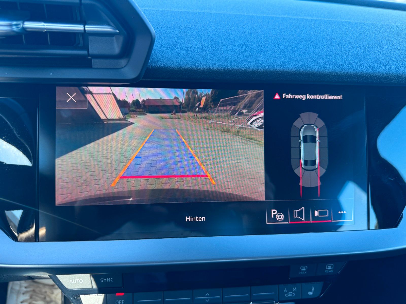 Audi A3 Limousine 35 TDI S line/VC/APP/ACC/KAMERA/NAV