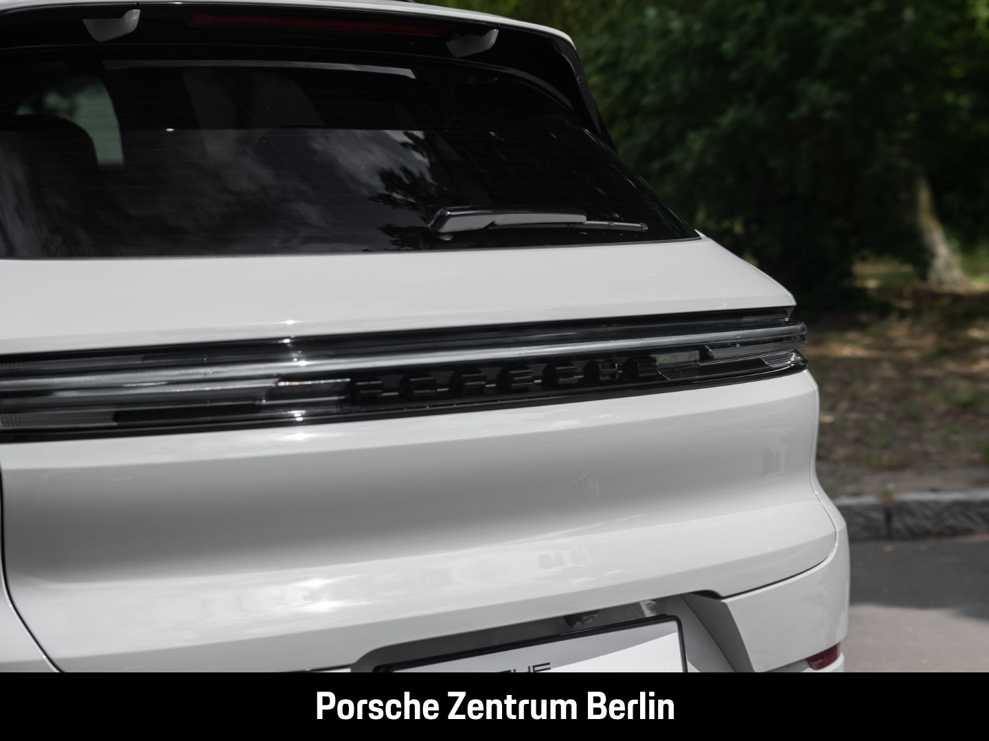 Porsche Cayenne E-Hybrid BOSE LED-Matrix-HD 22-Zoll