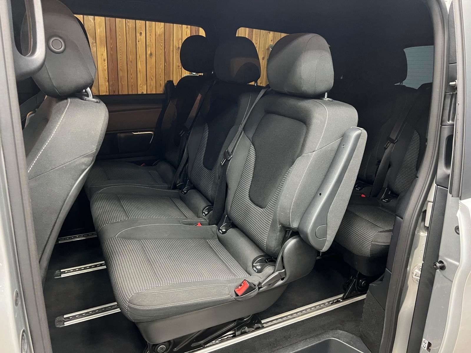 Mercedes-Benz V 220 V -Klasse V 4MATIC - Samsaru's Car Outlet