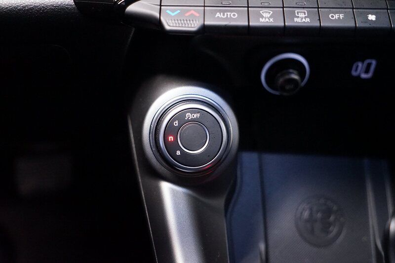 Alfa Romeo Tonale 1.5 VGT Hybrid Ti Aut.*Matrix*Kamera*Keyl