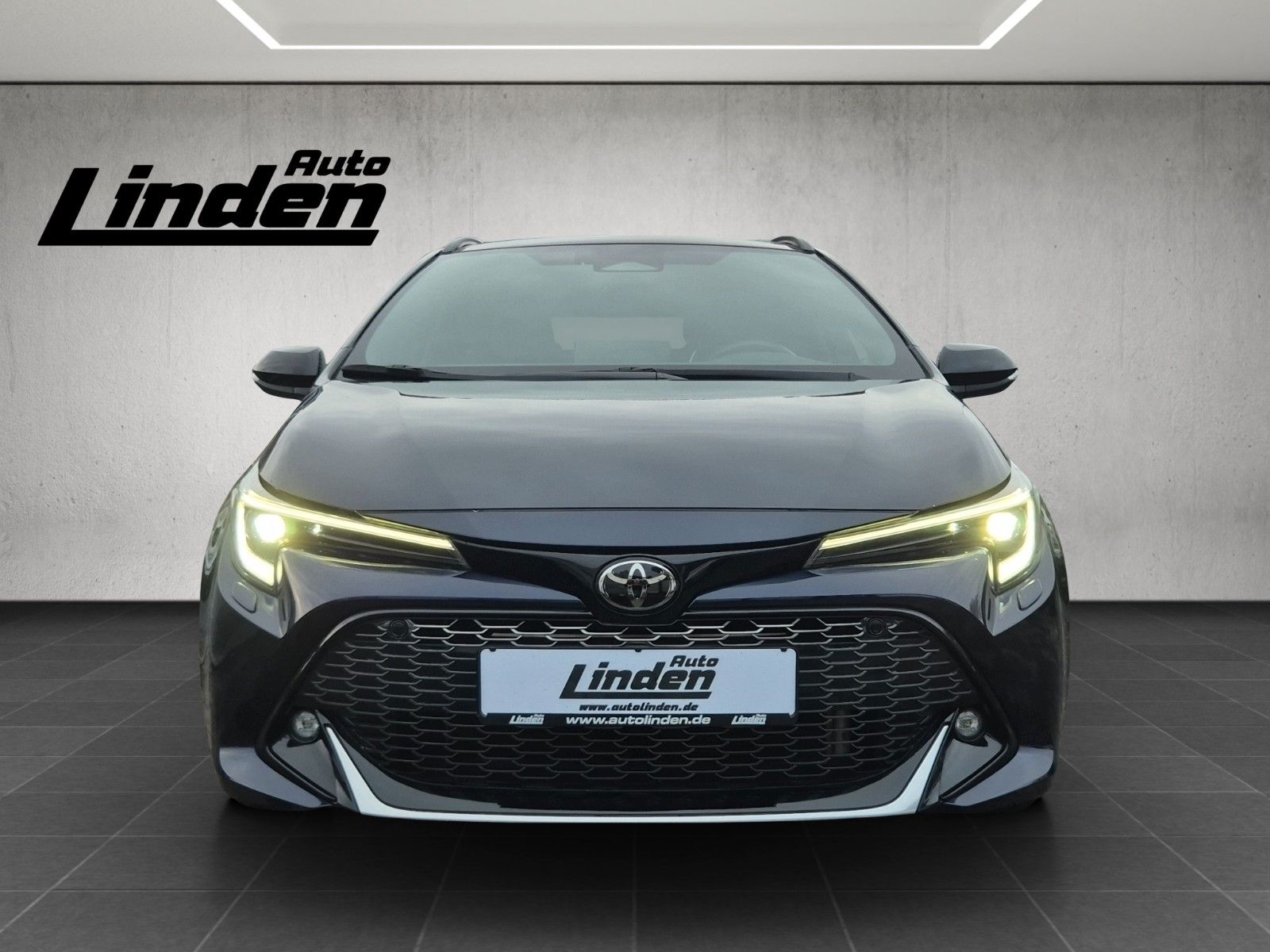 Toyota Corolla TS Hybrid GR Sport Navi Kamera SHZ ACC
