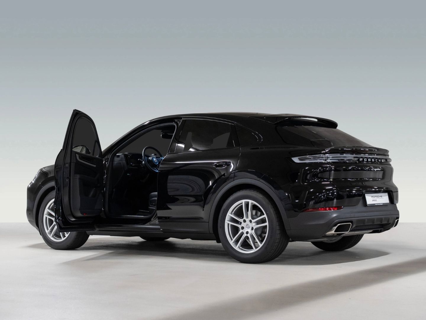 Porsche Cayenne Coupe PDCC Luftfederung InnoDrive BOSE
