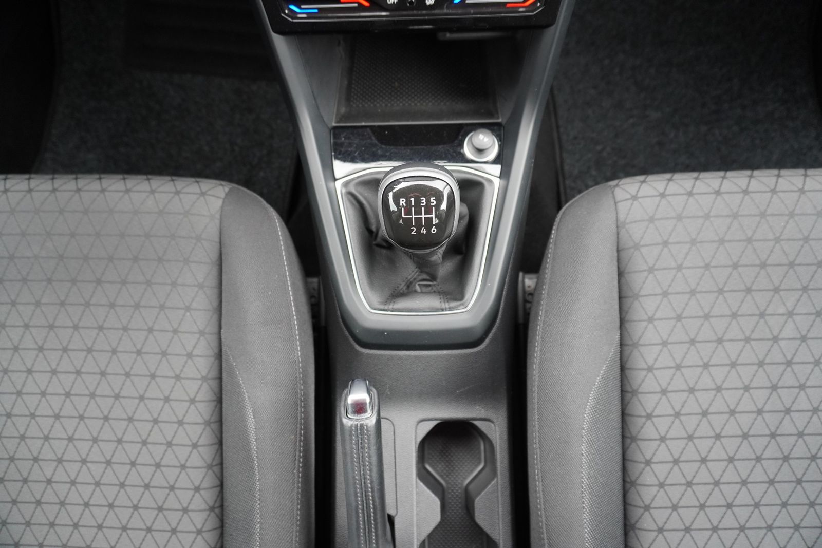 Volkswagen T-Cross 1.0 TSI - Samsaru's Car Outlet
