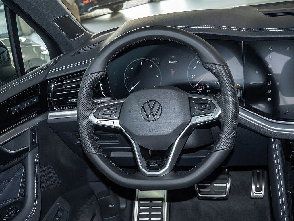 Volkswagen Touareg 3.0 V6 TDI R-Line 4MOTION 360° STANDHZ