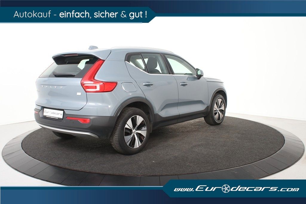 Volvo XC40 T4 Recharge Inscription - Samsaru's Car Outlet