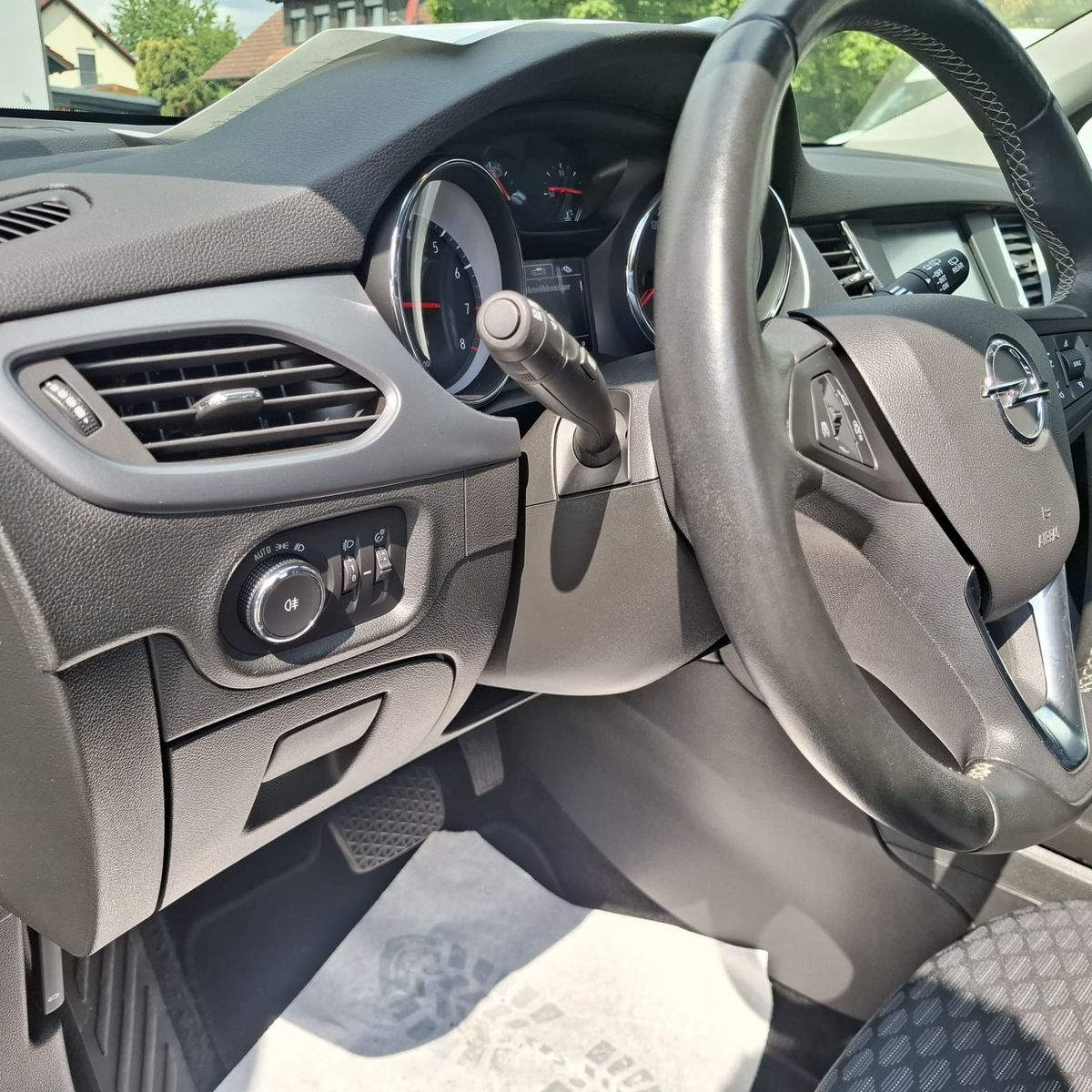 Opel Astra K 1.4 Turbo Sports Tourer Edition - Samsaru's Car Outlet