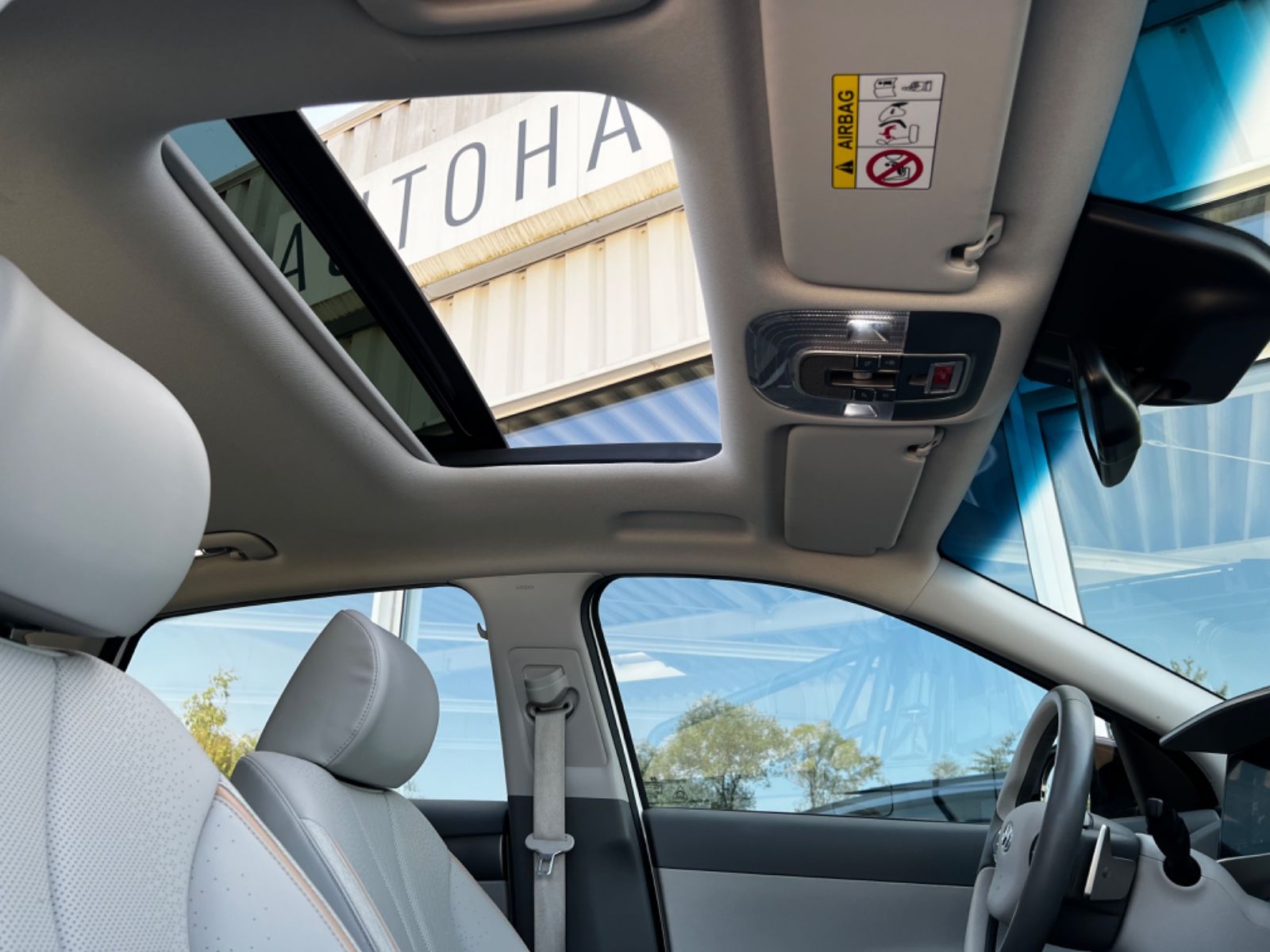 Hyundai Nexo Fuel Cell - Samsaru's Car Outlet