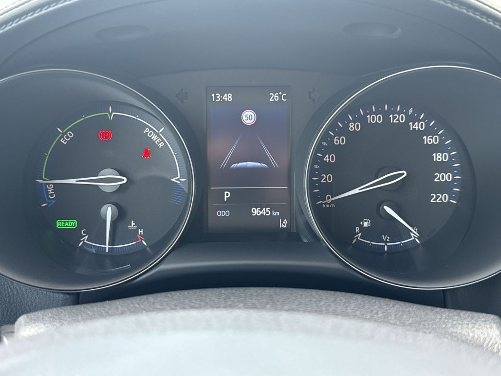 Toyota C-HR Hybrid - Samsaru's Car Outlet