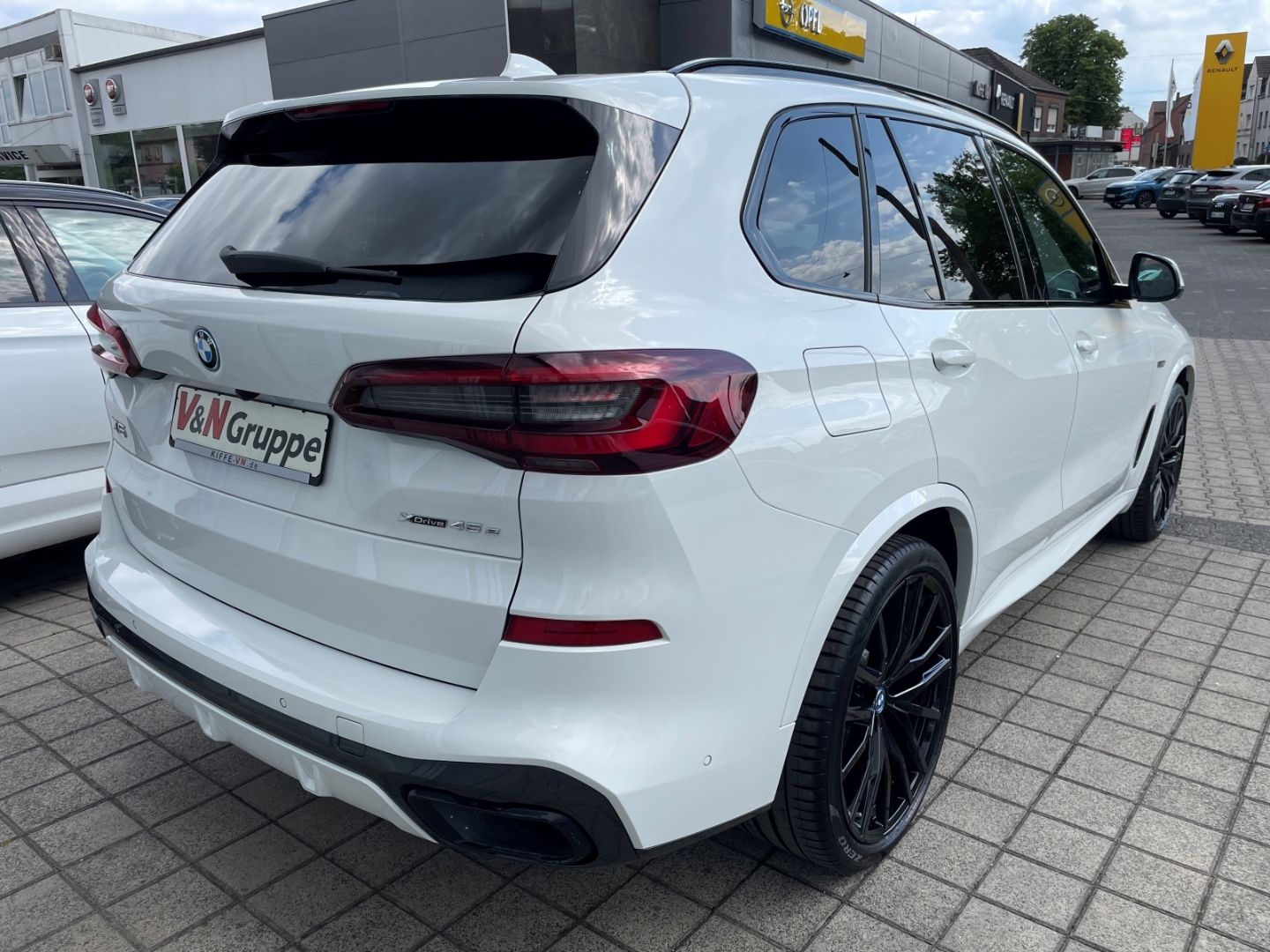 BMW X5 xDrive45e M SPORT PANO LASER PA+ HUD R22 HIFI