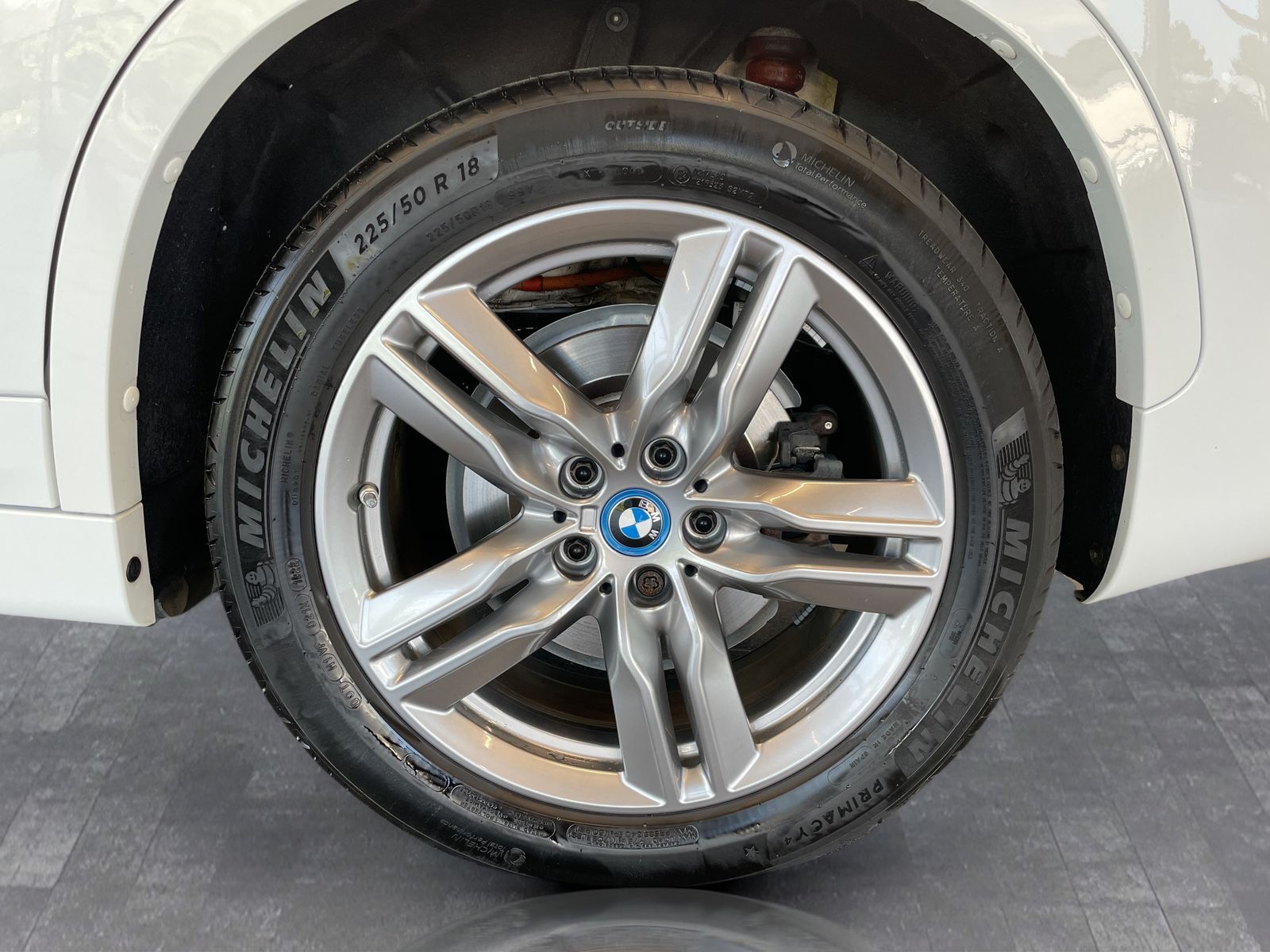 BMW X1 xDrive25e M Sport - Samsaru's Car Outlet