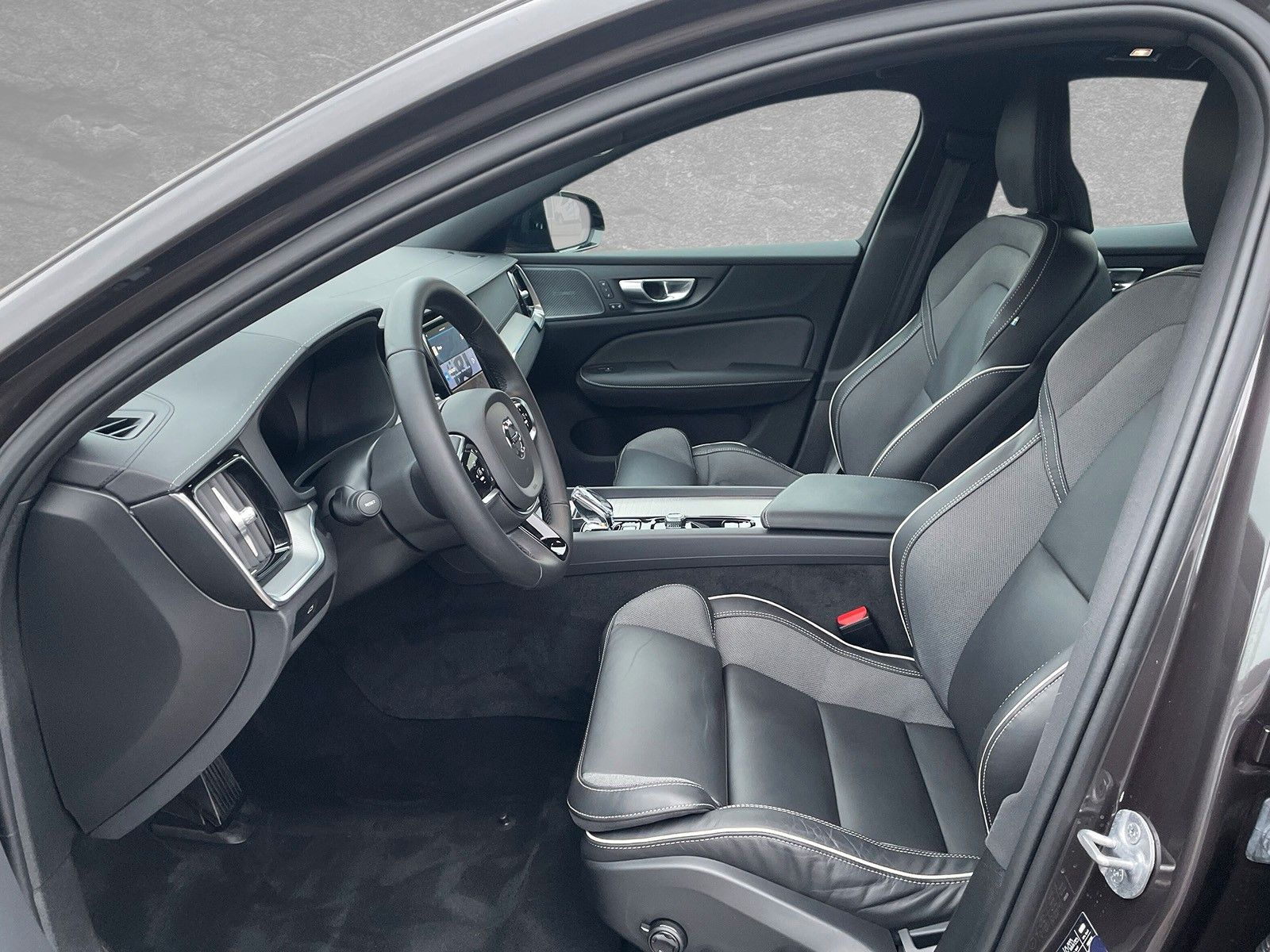 Volvo S60 B5 AWD Mild-Hybrid Ultimate Dark ACC BLIS SD