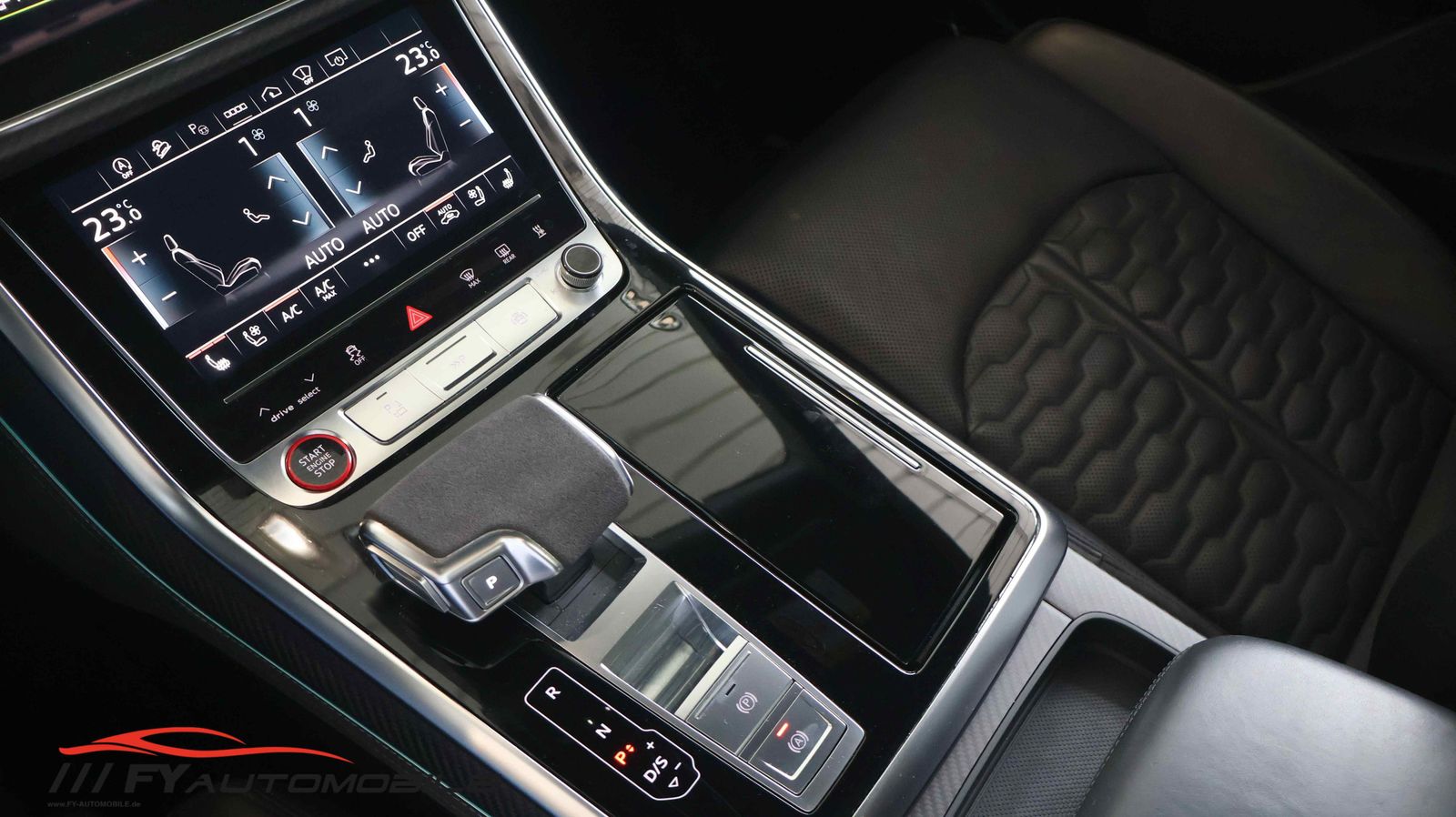 Audi RSQ8 RSQ8 4.0 TFSI quattro Keramik* Pano* AHK*