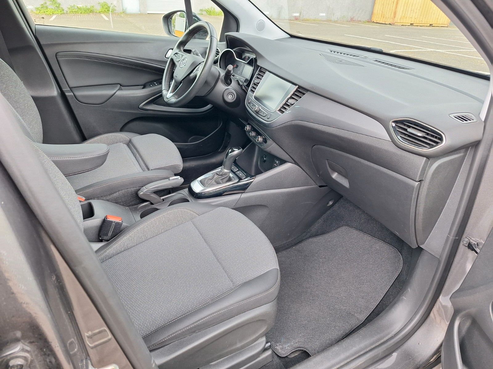 Opel Crossland (X) 1.2 Elegance - Samsaru's Car Outlet