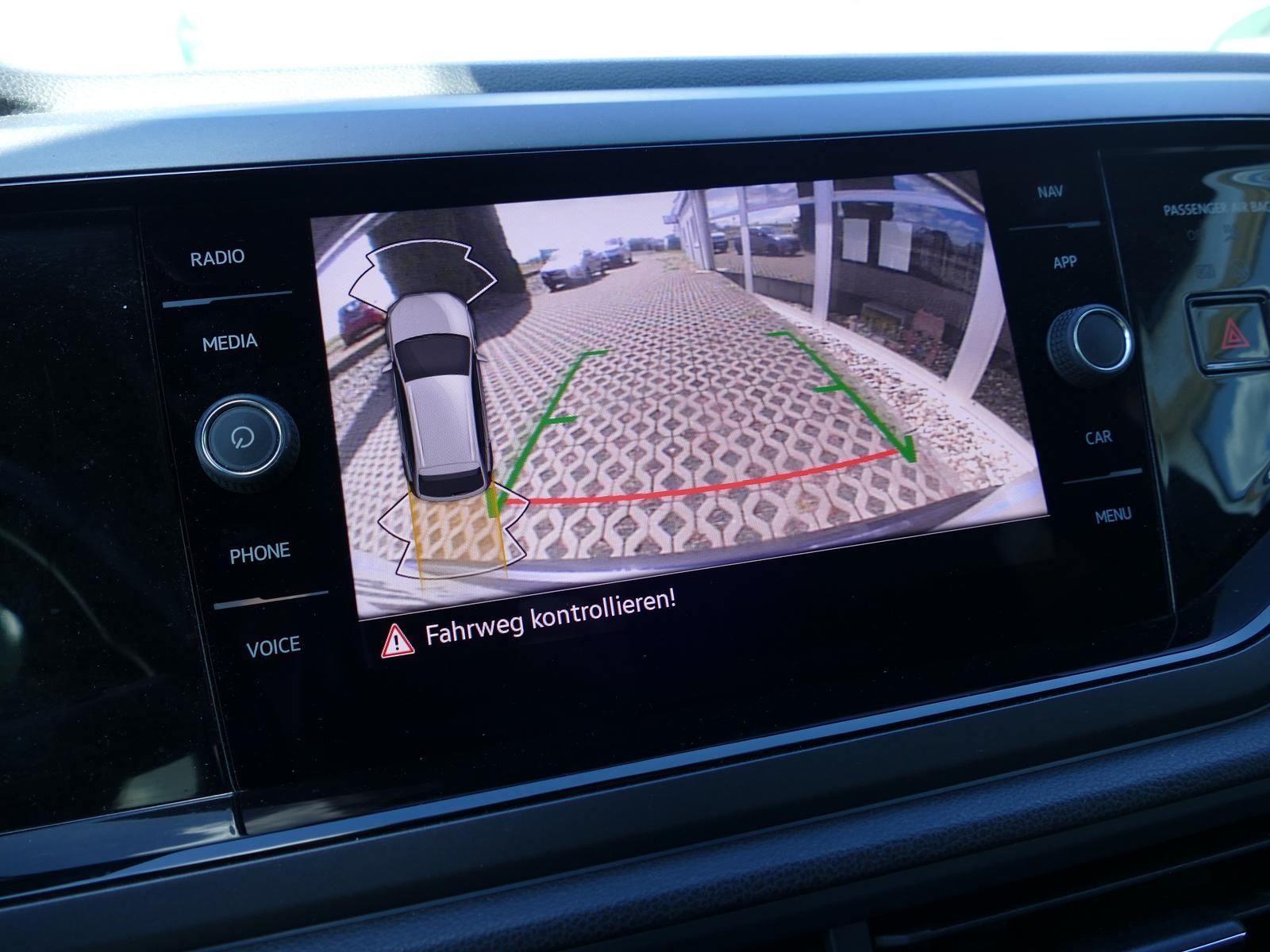 Volkswagen Taigo 1.0 TSI R-Line - Samsaru's Car Outlet