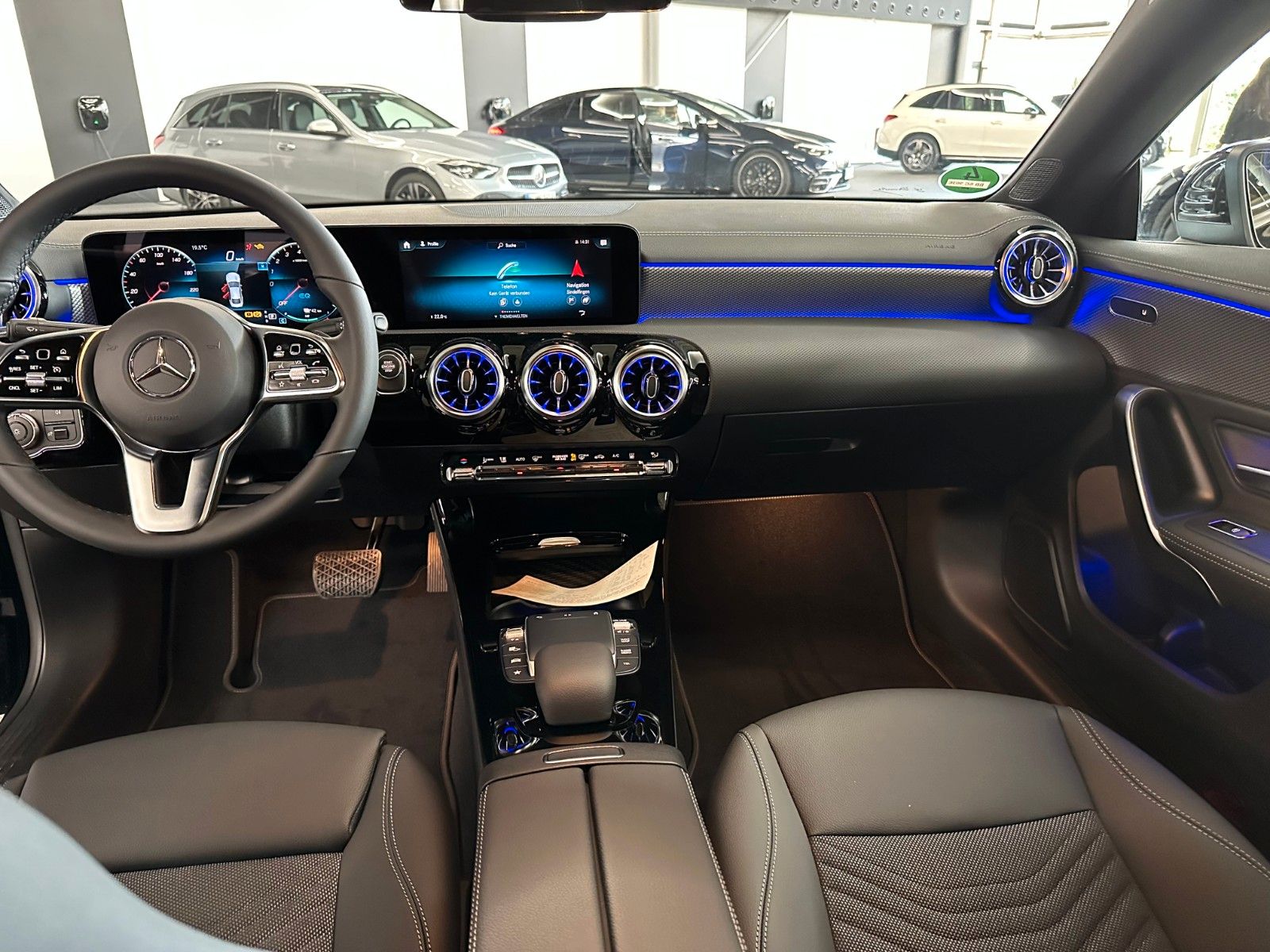 Mercedes-Benz CLA 250 e MBUX+PROGRESSIVE - Samsaru's Car Outlet