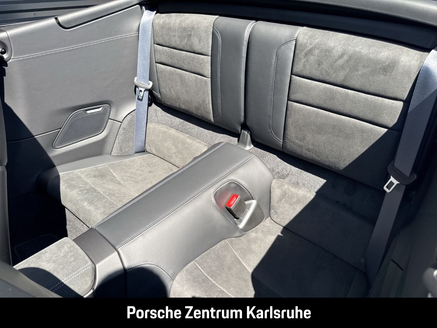 Porsche 992 911 Carrera 4 GTS Cabriolet LED-Matrix BOSE
